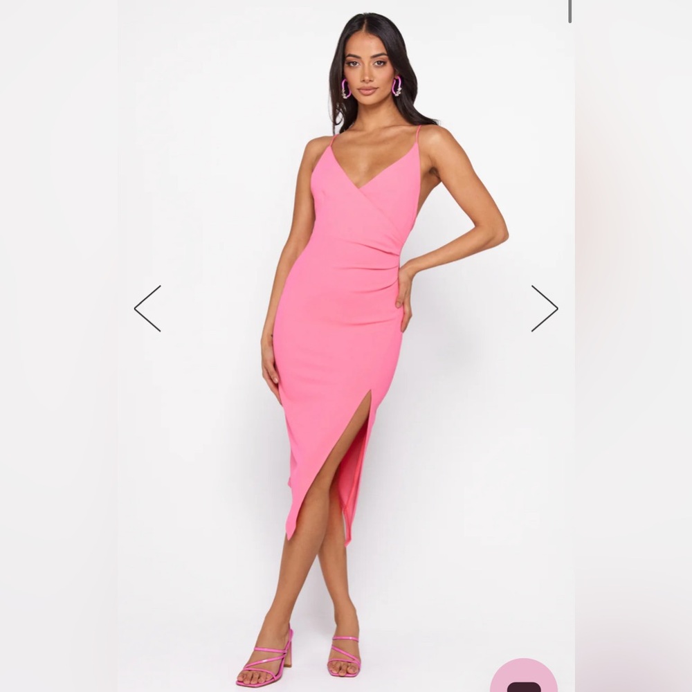 HELLO MOLLY Quiet Dancer Midi Dress Pink. Size M